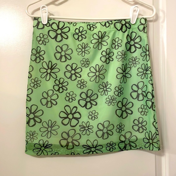 Light Green Retro Flower Mini Skirt Shein - Picture 2 of 5